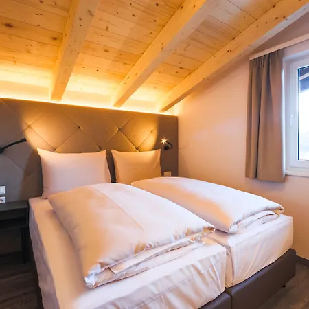 Aparthotel Avenida Panorama 4*