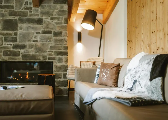 Ξενοδοχείο με διαμερίσματα Avenida Panorama 4*