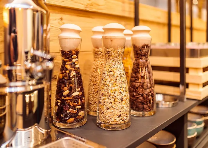 Ξενοδοχείο με διαμερίσματα Avenida Panorama 4*